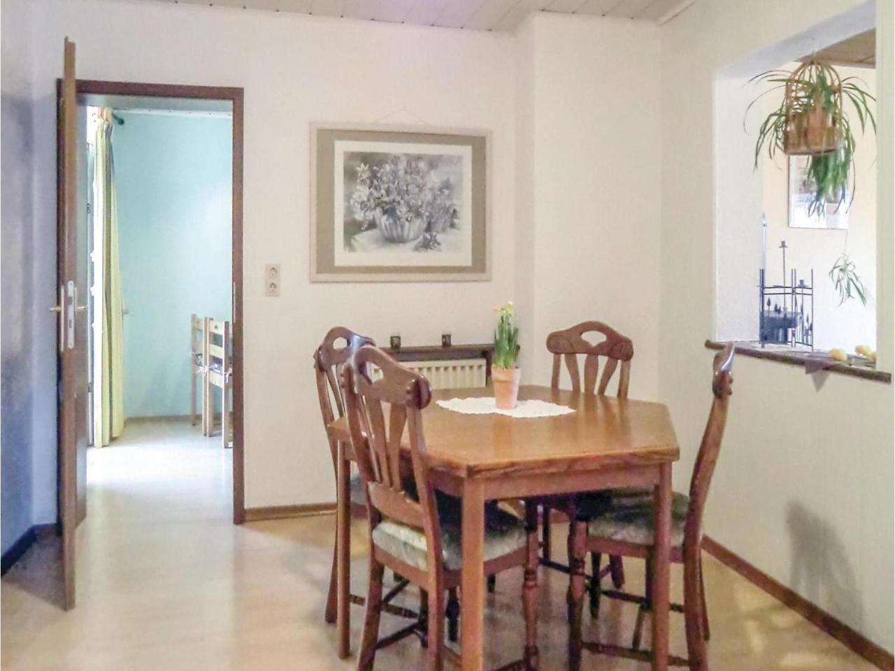 Stunning Apartment In Duppach With Kitchen Eksteriør billede